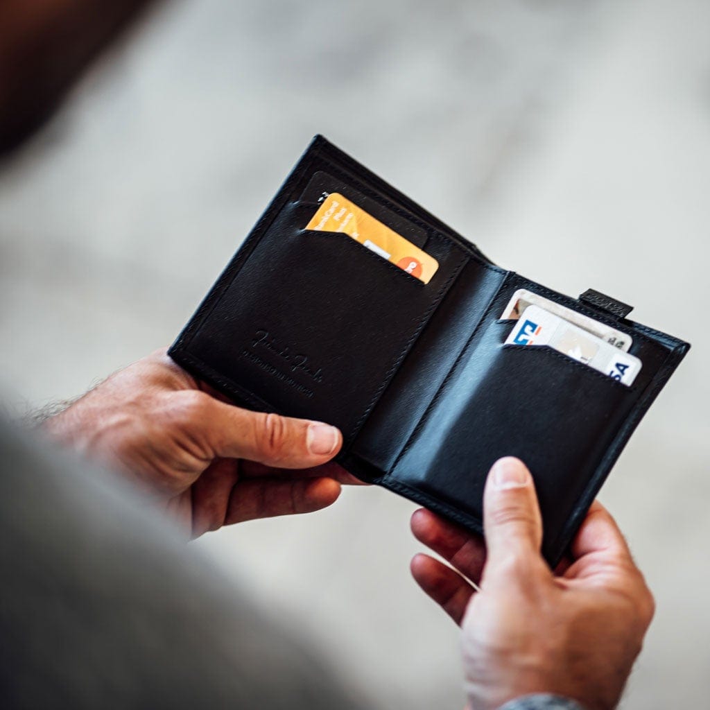 Jaimie Jacobs Geldbeutel Portemonnaie Folder Boy AirTag-Edition Folder Boy Apple AirTag-Edition Wallet With Coin Pocket