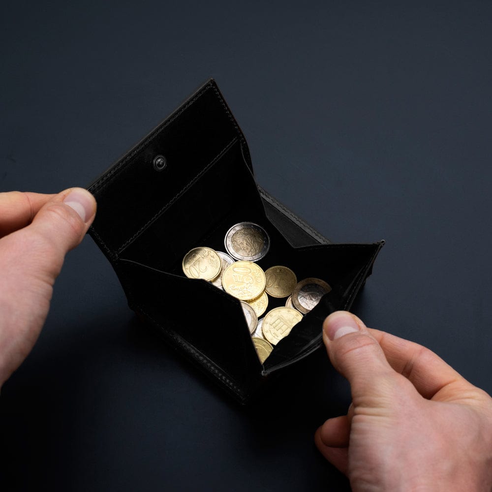 jaimie jacobs flap boy with large coin pocket